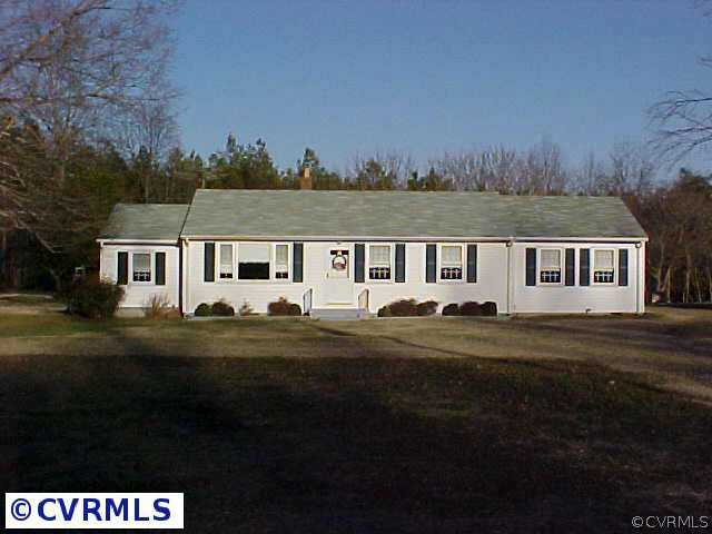 5064 Newtown Road St. Stephens Church, VA 23148 - Photo 1 of 10 Exterior Front - front of house