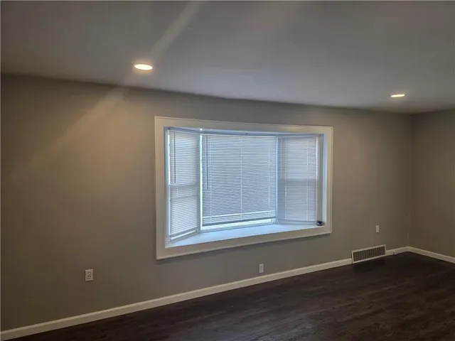 $319,000 | 1234 East 22nd Avenue, North Kansas City, MO 64116