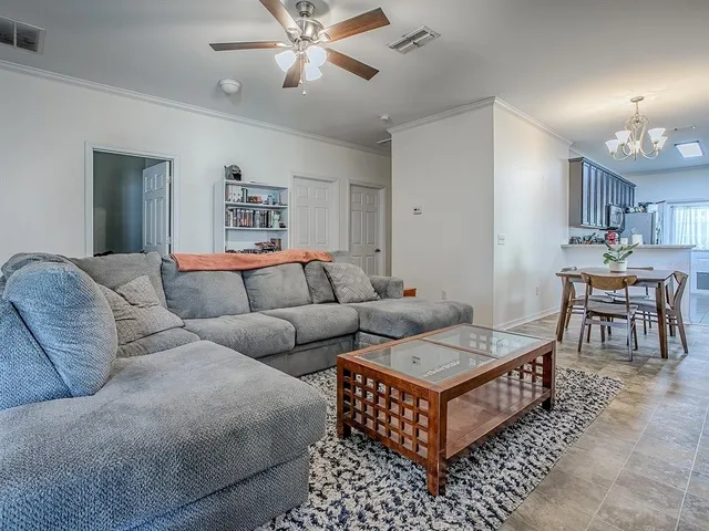 $285,000 | 7840 Northwest 21 Way, Gainesville, FL 32609