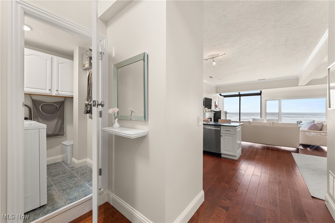 23200 Lake Road, Unit 51 Bay Village, OH 44140 - Photo 35 of 48
