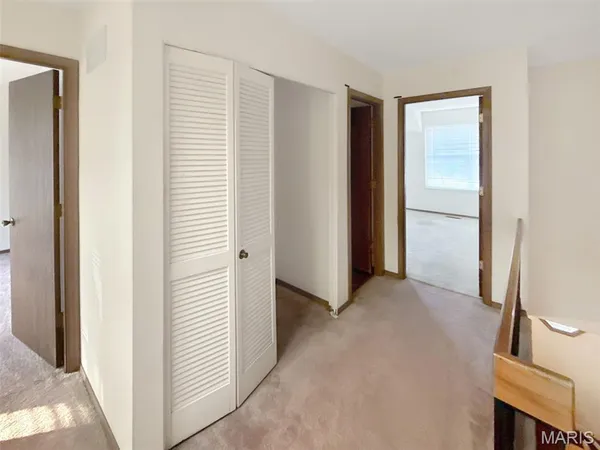 $179,900 | 312 Crown Colony Court, Unit F, St. Peters, MO 63376