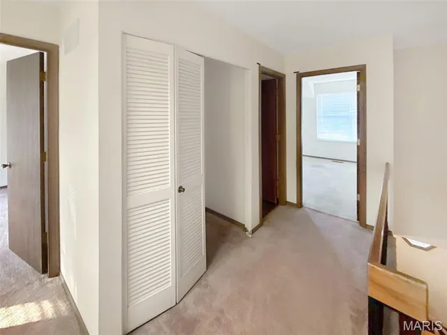 $189,900 | 312 Crown Colony Court, Unit F, St. Peters, MO 63376