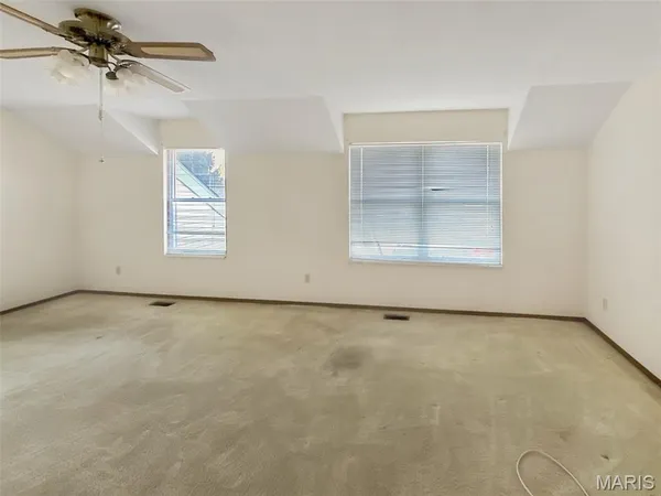 $179,900 | 312 Crown Colony Court, Unit F, St. Peters, MO 63376