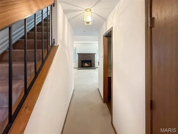 $179,900 | 312 Crown Colony Court, Unit F, St. Peters, MO 63376