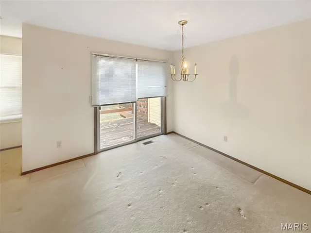 $189,900 | 312 Crown Colony Court, Unit F, St. Peters, MO 63376