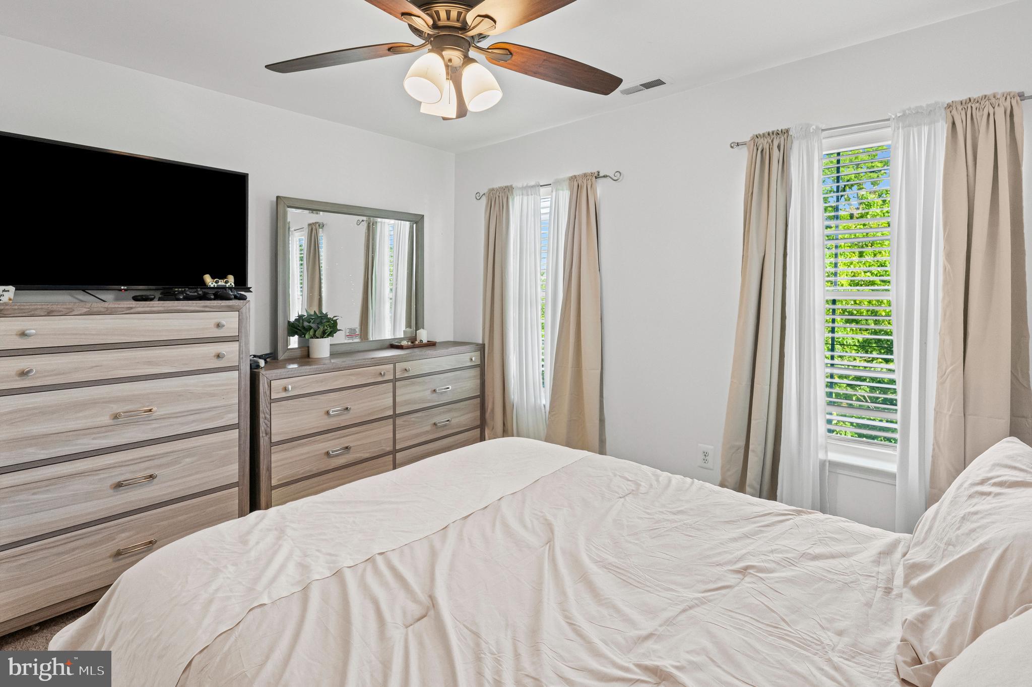 1910 Mars Run Road Baltimore, MD 21221 - Photo 25 of 46 Bedroom 3