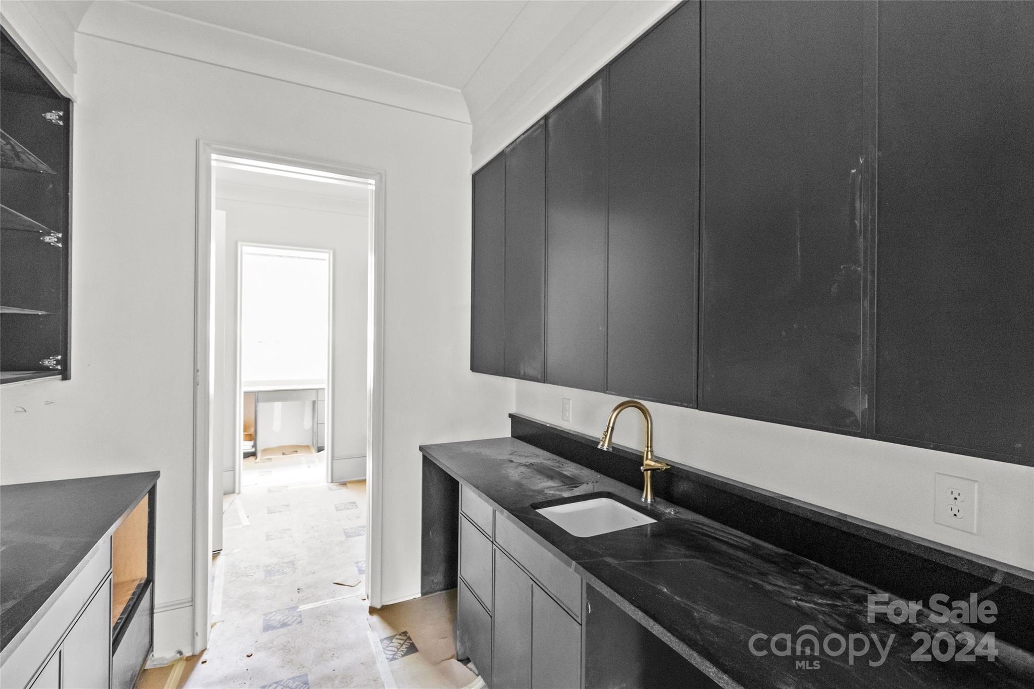 3811 Ayscough Road Charlotte, NC 28211 - Photo 7 of 24 Gallery Image 7