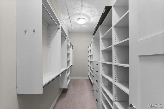 $335,000 | 4901 Washington Boulevard, Unit 2C, St. Louis, MO 63108