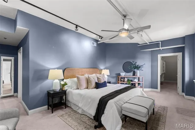 $335,000 | 4901 Washington Boulevard, Unit 2C, St. Louis, MO 63108