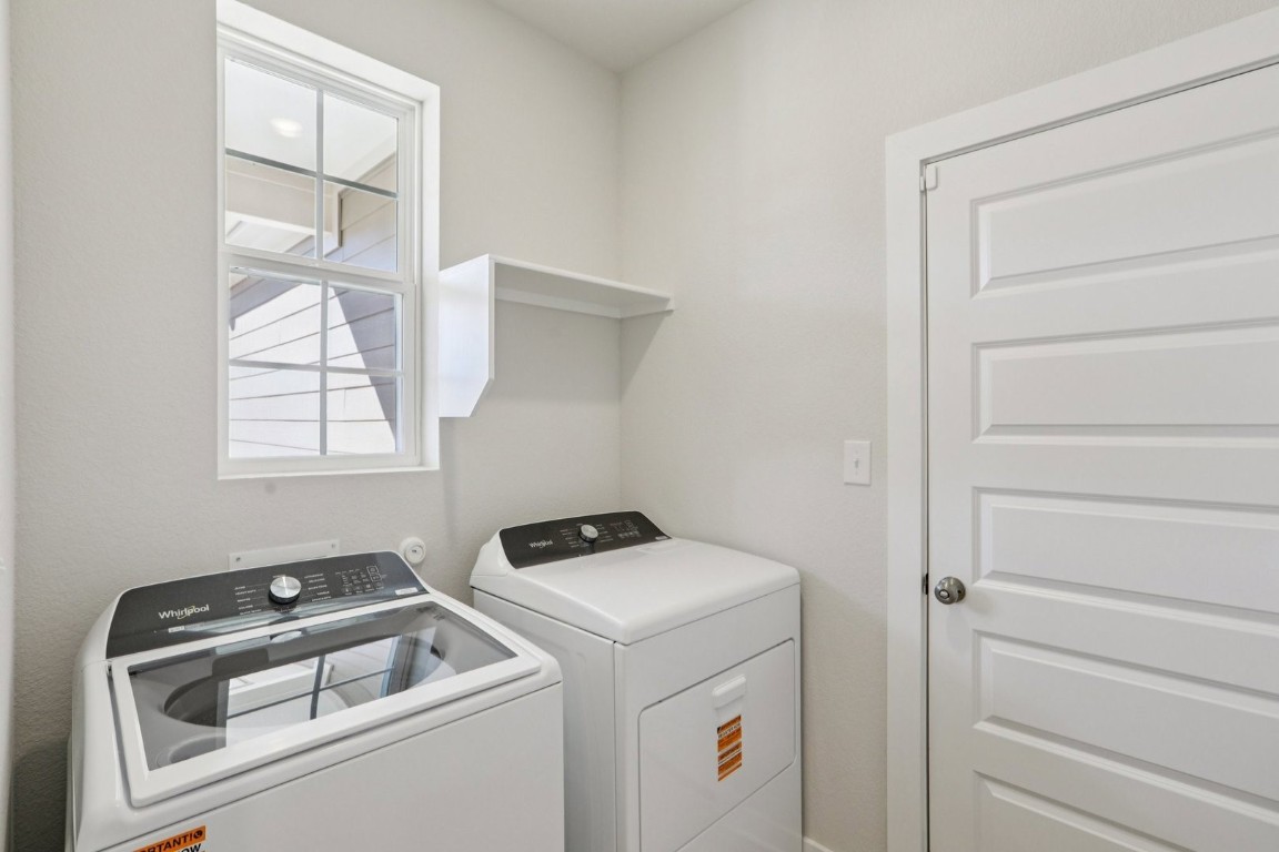 148 Two Bits Lane Elgin, TX 78621 - Photo 14 of 33