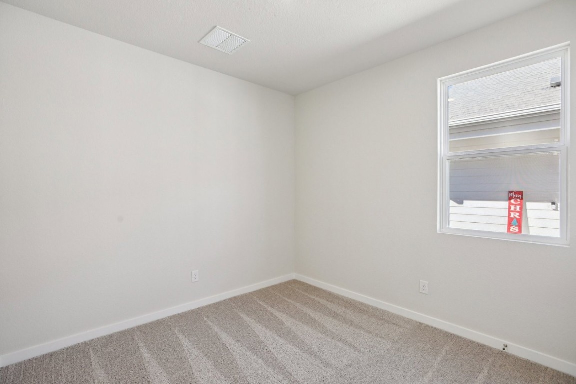 148 Two Bits Lane Elgin, TX 78621 - Photo 3 of 33