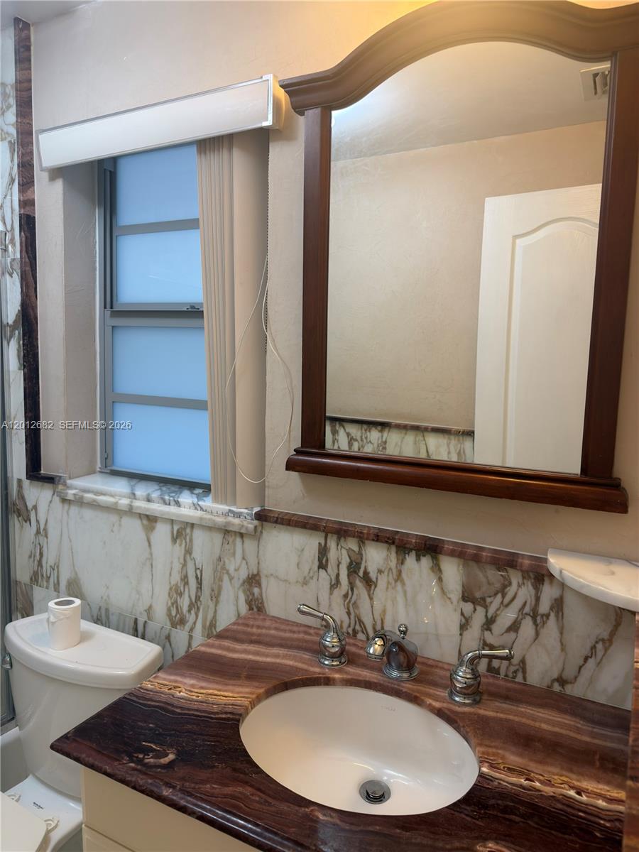7757 Southwest 86th Street, Unit C213 Miami, FL 33143 - Photo 15 of 22