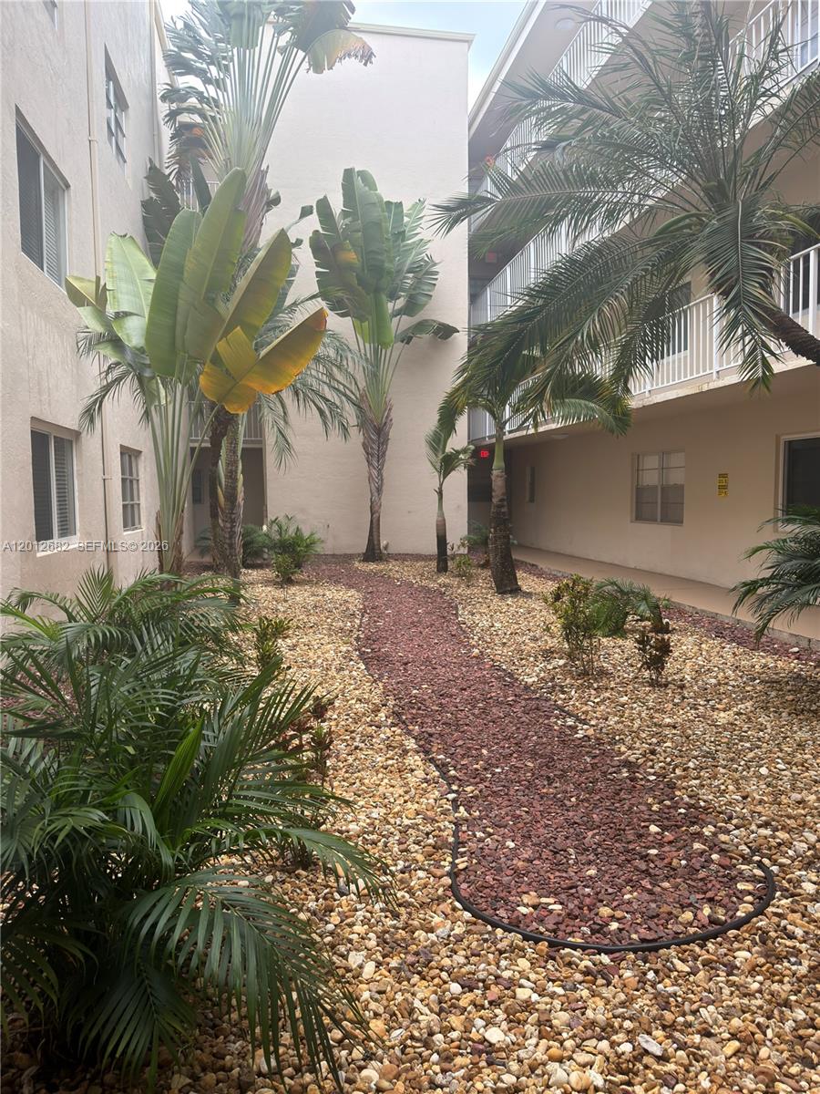 7757 Southwest 86th Street, Unit C213 Miami, FL 33143 - Photo 20 of 22
