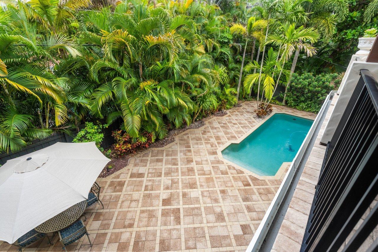 744 Periwinkle Street Boca Raton, FL 33486 - Photo 15 of 26 15
