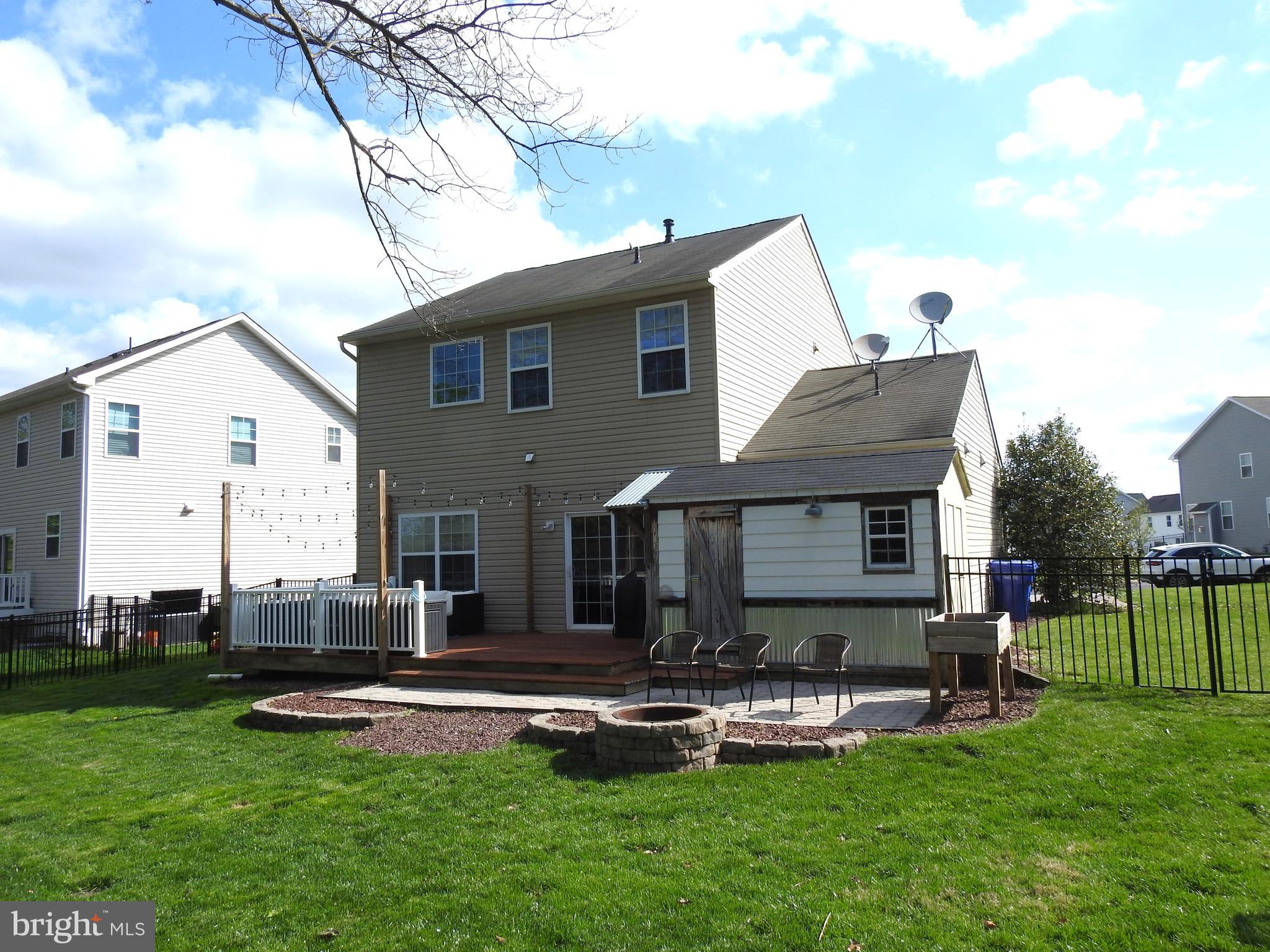 160 Hickory Ridge Circle York, PA 17404 - Photo 25 of 34