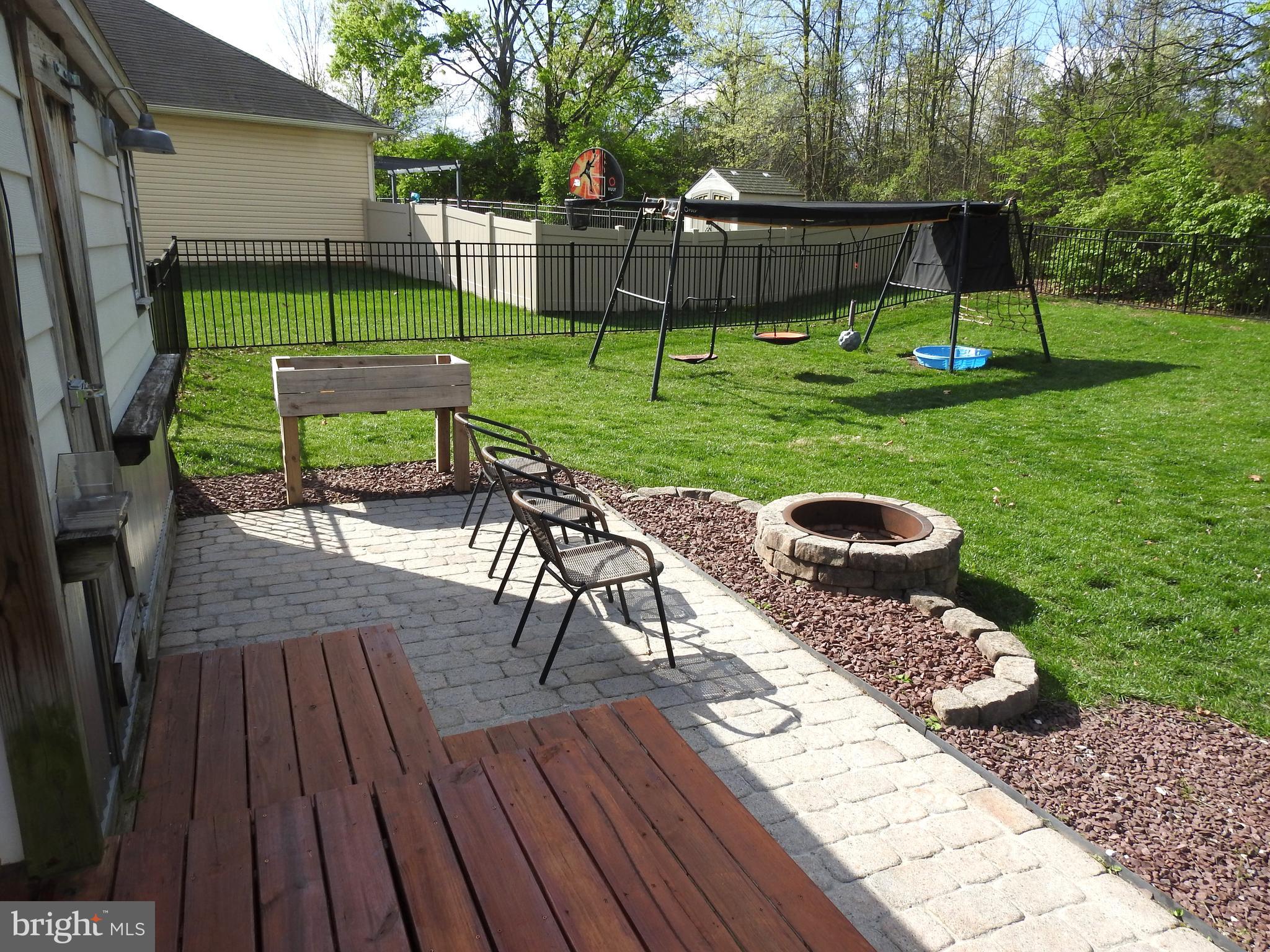 160 Hickory Ridge Circle York, PA 17404 - Photo 32 of 34 patio
