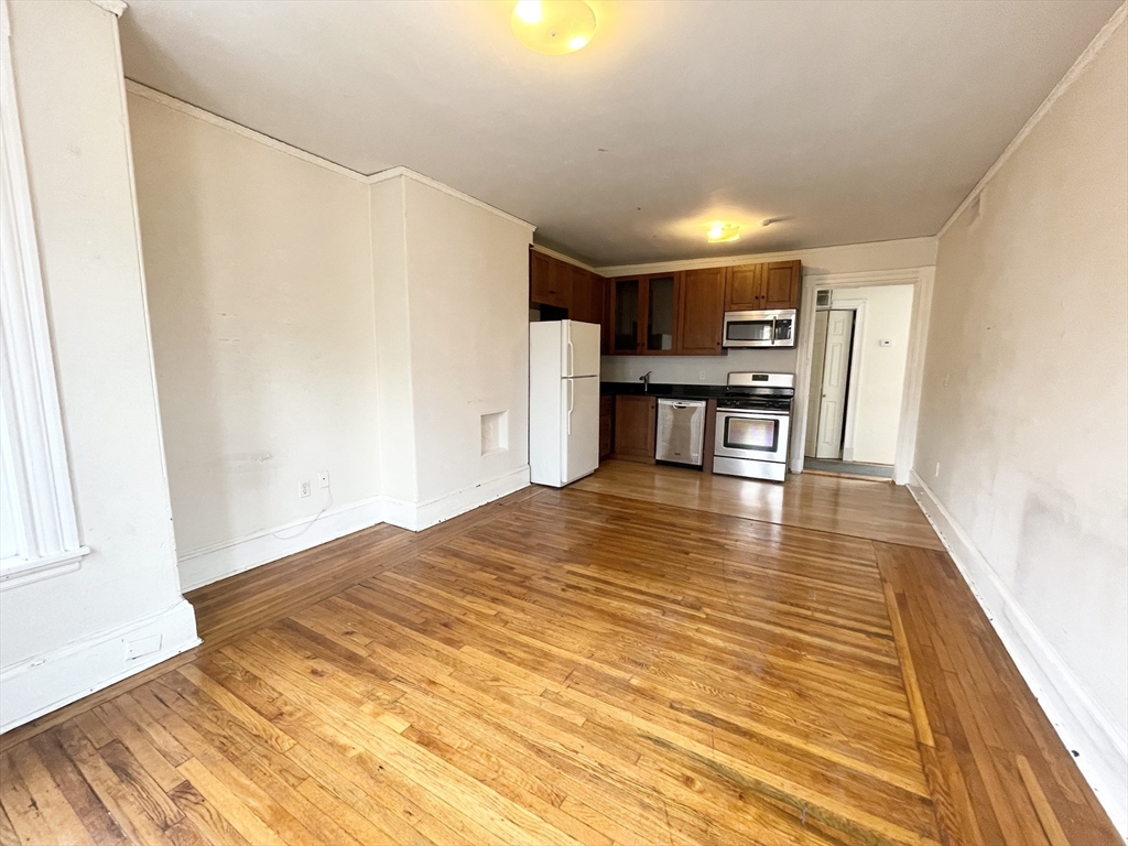 76 St Stephen Street, Unit 3 Boston, MA 02115 - Photo 1 of 6