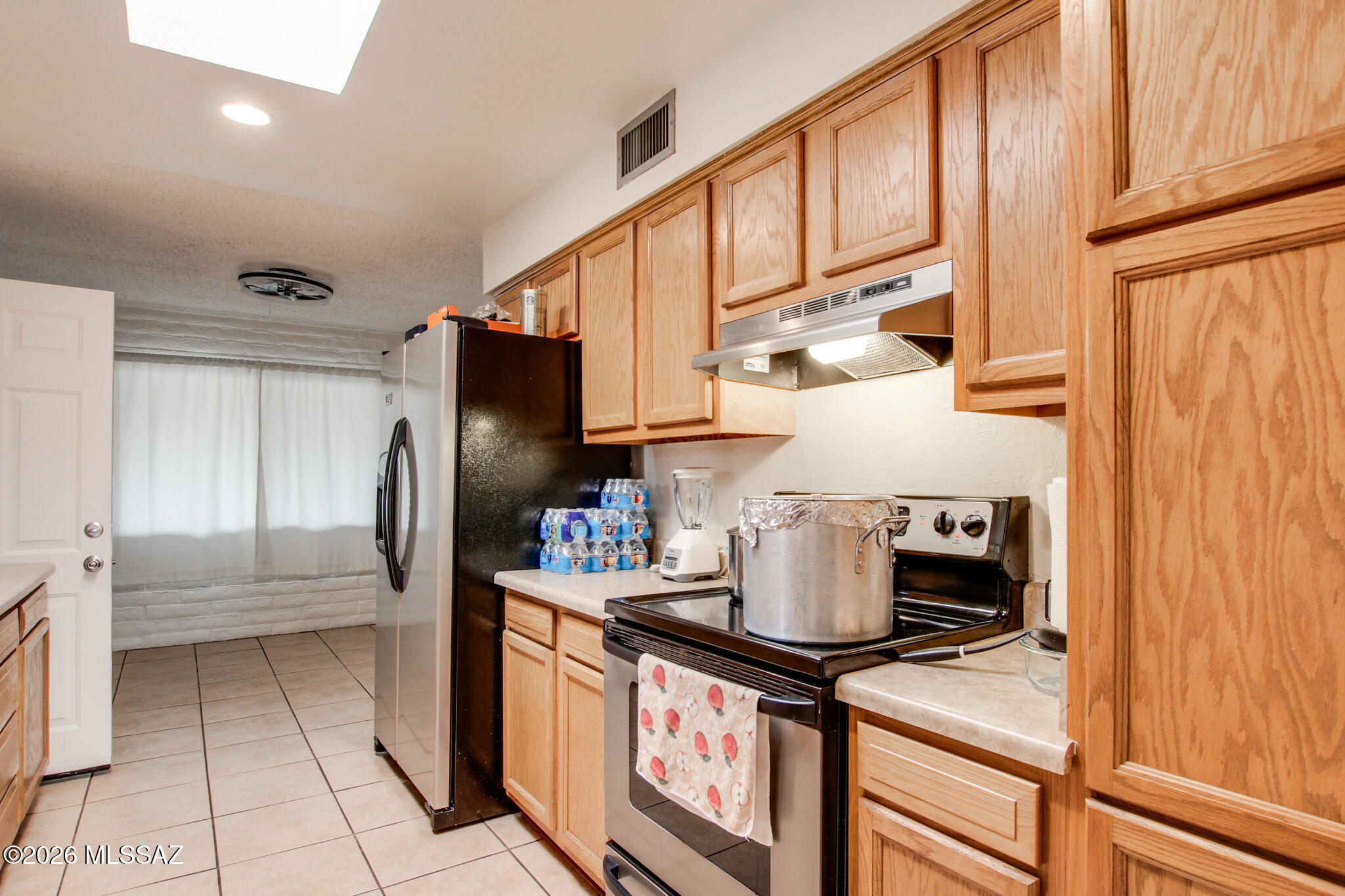 403 Poston Street Rio Rico, AZ 85648 - Photo 4 of 49 photo-21332