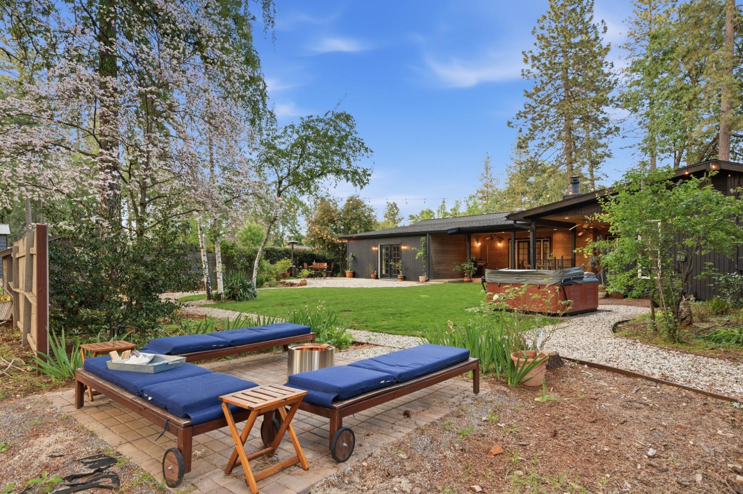 16856 Scott Way Grass Valley, CA 95949 - Photo 42 of 67 a view of a backyard with sitting area