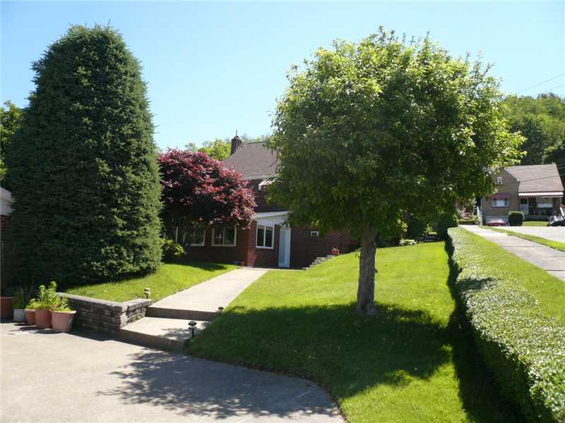 2303 Beaver Road Ambridge, PA 15003 - Photo 22 of 23 Yard/Garden.