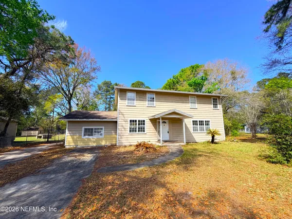 $299,900 | 116 Suzanne Avenue, Orange Park, FL 32073