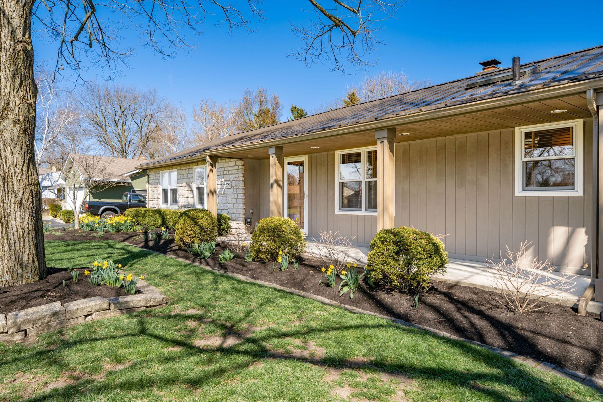 2080 Chardon Road Columbus, OH 43220 - Photo 3 of 115 2080 Chardon Road