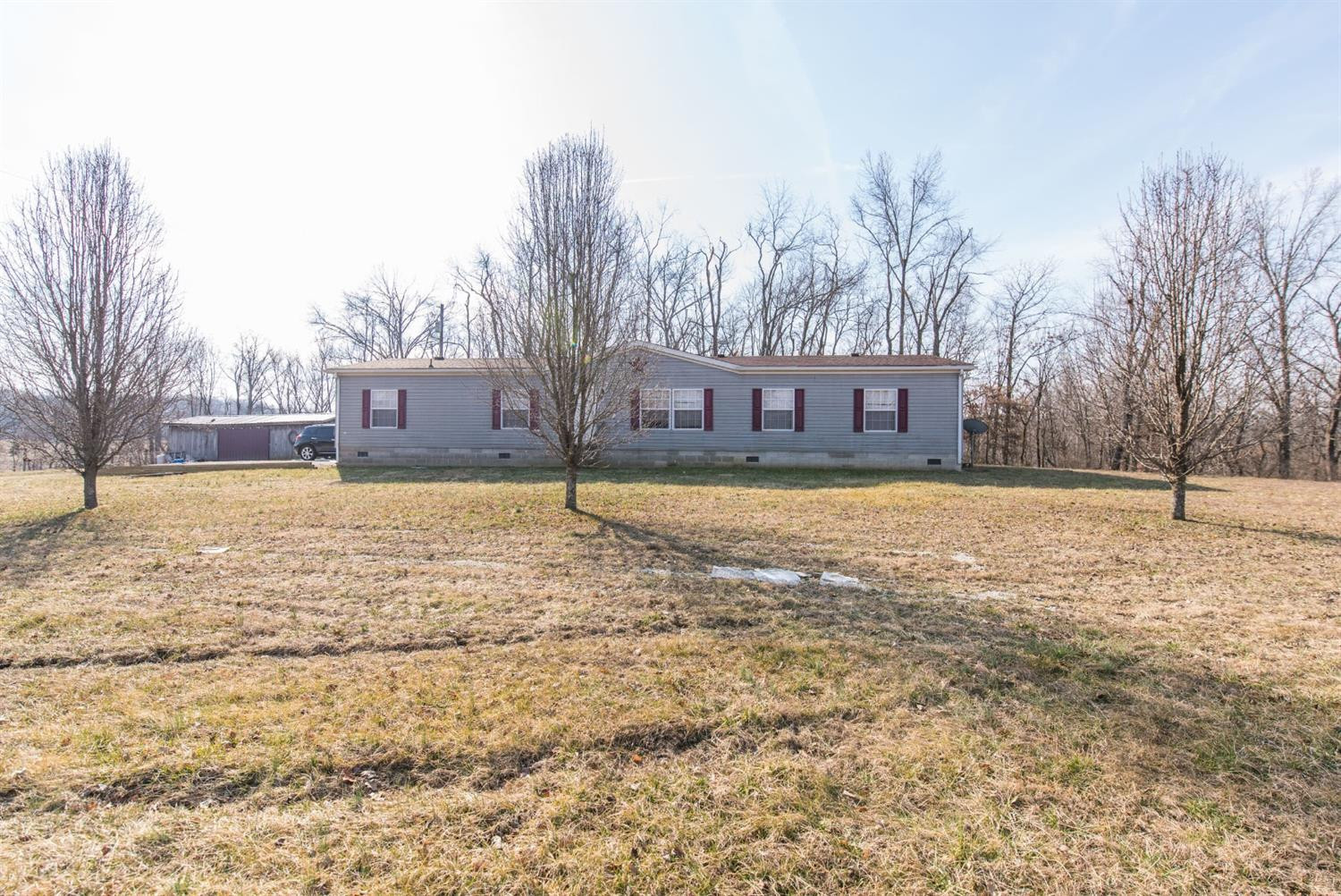 1255 Welch Road Jeffersonville, KY 40337 - Photo 3 of 35 Photo 3