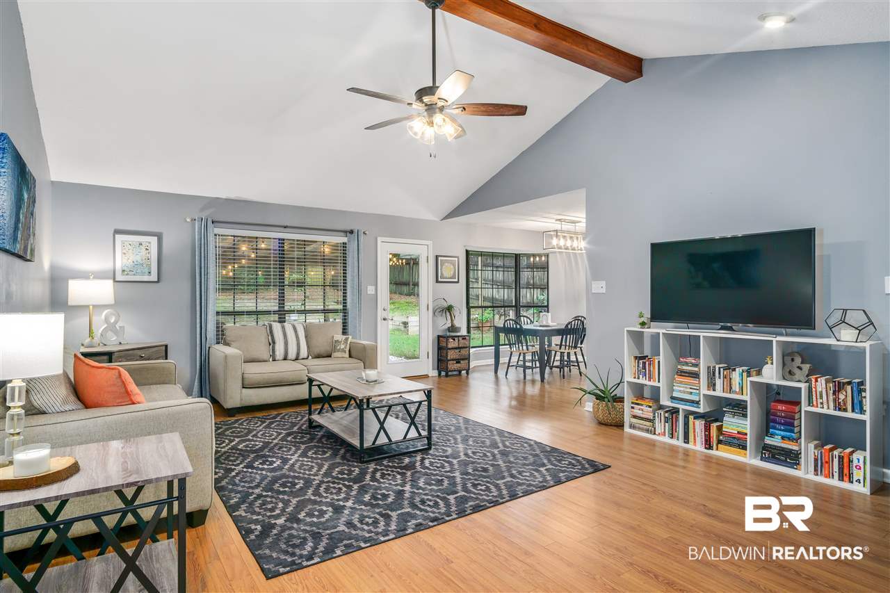 105 Willowbrook Circle Daphne, AL 36526 - Photo 4 of 40