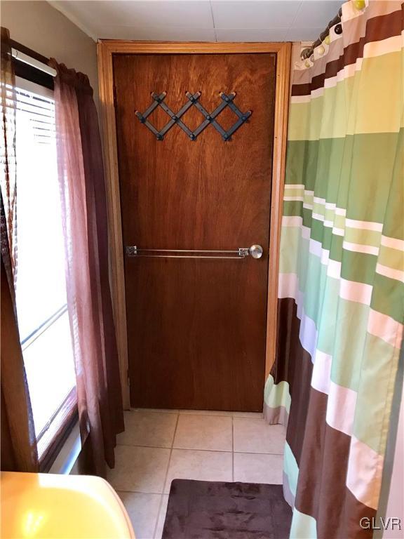 2017 Leithsville Road Hellertown, PA 18055 - Photo 23 of 25 Gallery Image 23
