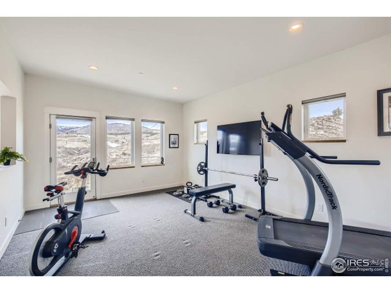 1133 Arroyo Chico Road Boulder, CO 80302 - Photo 25 of 37 a view of a room with gym equipment