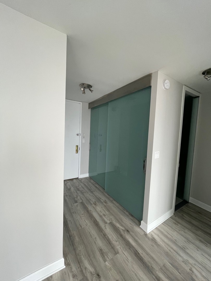 655 West Irving Park Road, Unit 3313 Chicago, IL 60613 - Photo 2 of 26