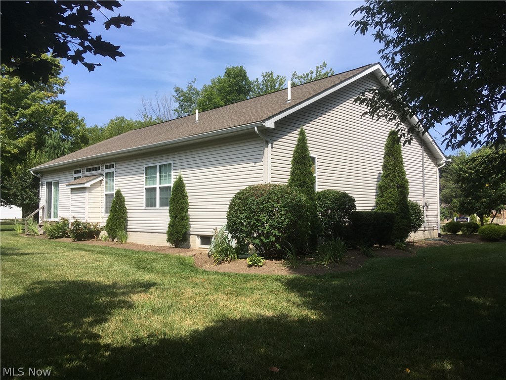 4218 Middle Ridge Road Perry, OH 44081 - Photo 5 of 22