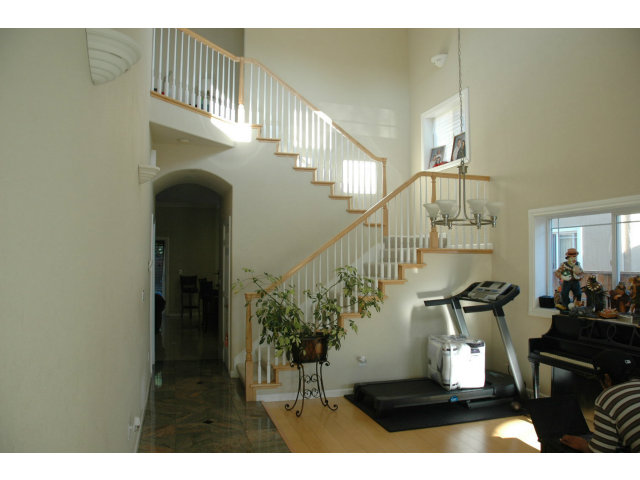 920 South Wolfe Road Sunnyvale, CA 94086 - Photo 9 of 21 Gallery Image 9
