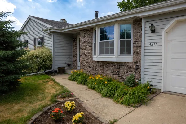 $399,900 | 4211 Wilshire Lane, Janesville, WI 53546