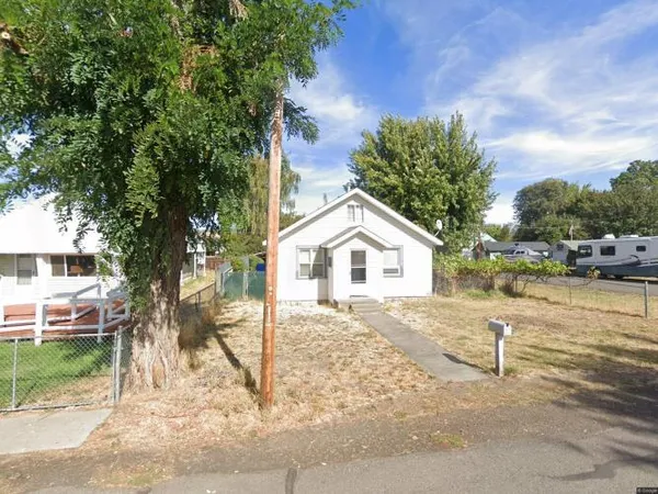 $200,000 | 131 East Darland Drive, Goldendale, WA 98620