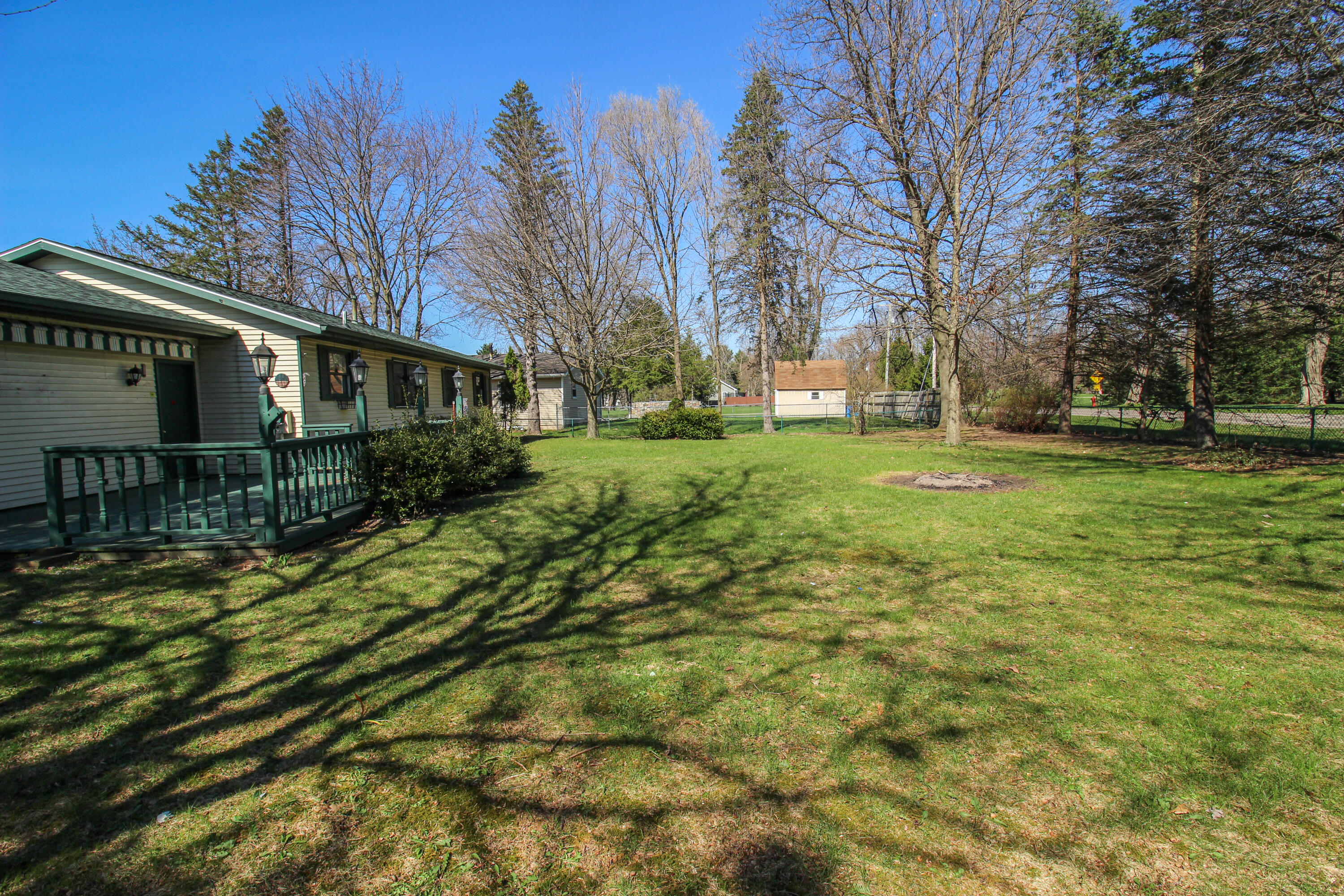 17363 Mackinaw Three Rivers, MI 49093 - Photo 11 of 37 Mackinaw-37