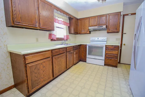 $249,900 | 17363 Mackinaw, Three Rivers, MI 49093