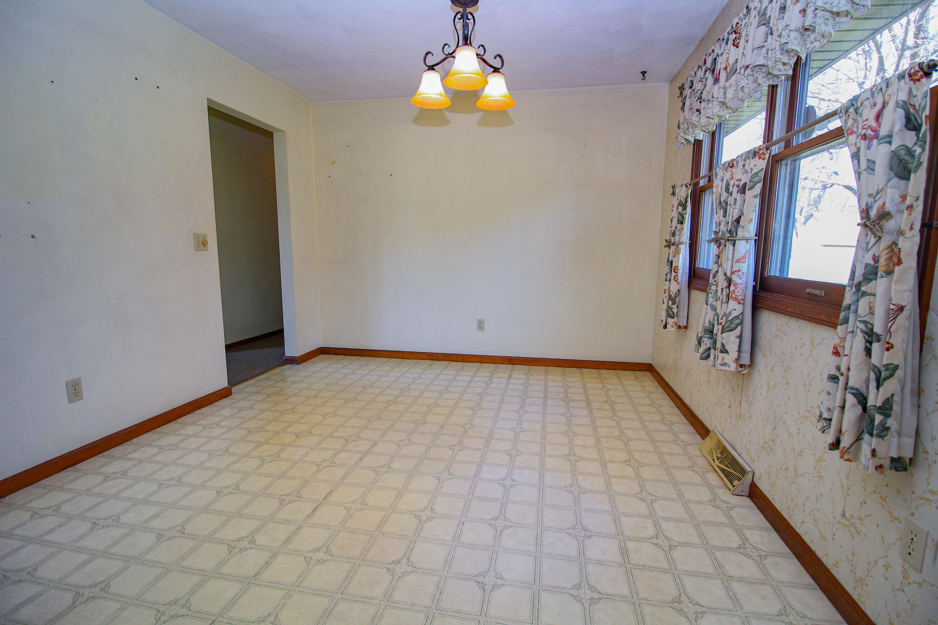 17363 Mackinaw Three Rivers, MI 49093 - Photo 22 of 37 Mackinaw-13