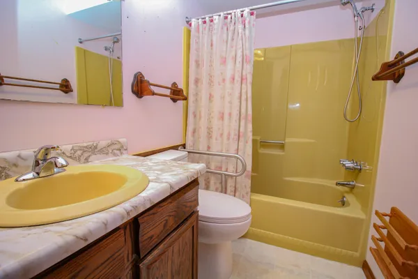 $249,900 | 17363 Mackinaw, Three Rivers, MI 49093