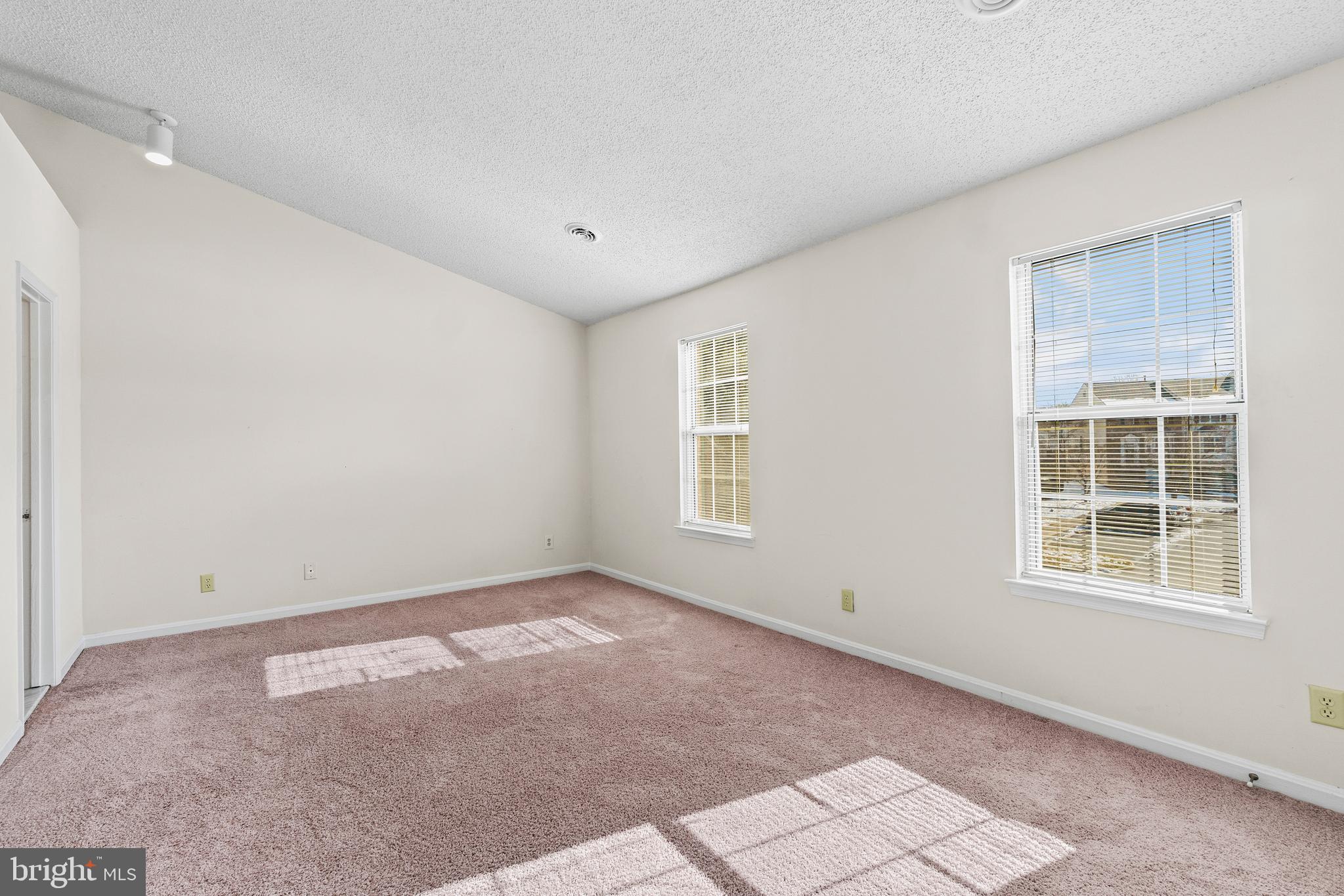 402 Rugby Road Fredericksburg, VA 22406 - Photo 19 of 36