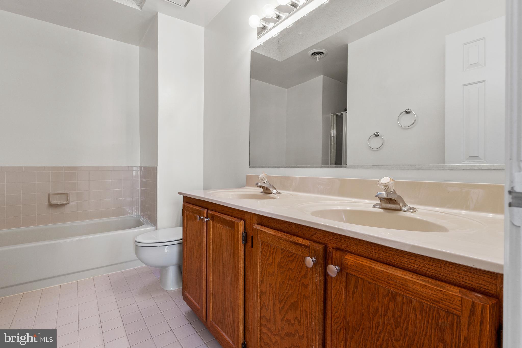 402 Rugby Road Fredericksburg, VA 22406 - Photo 20 of 36