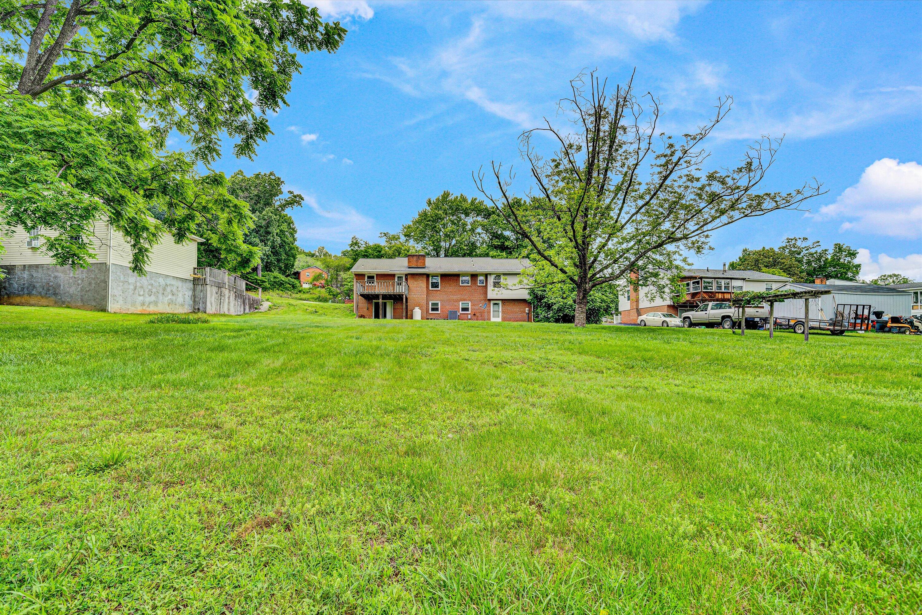 380 Lakeshore Terrace Road Hardy, VA 24101 - Photo 18 of 23 27-SGM-05916
