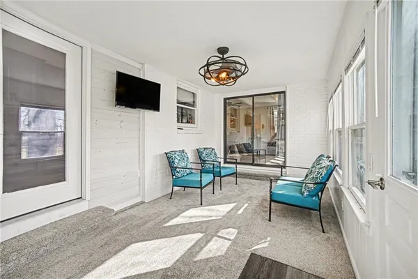 $469,900 | 400 Appaloosa Drive, Raymore, MO 64083