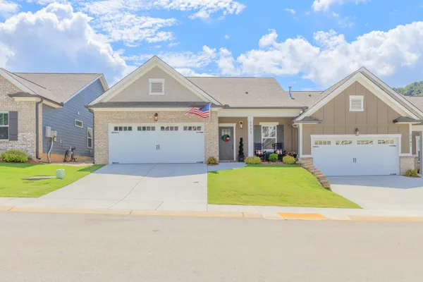 $429,000 | 1533 Whisper Winds Lane, Unit 47, Ooltewah, TN 37363