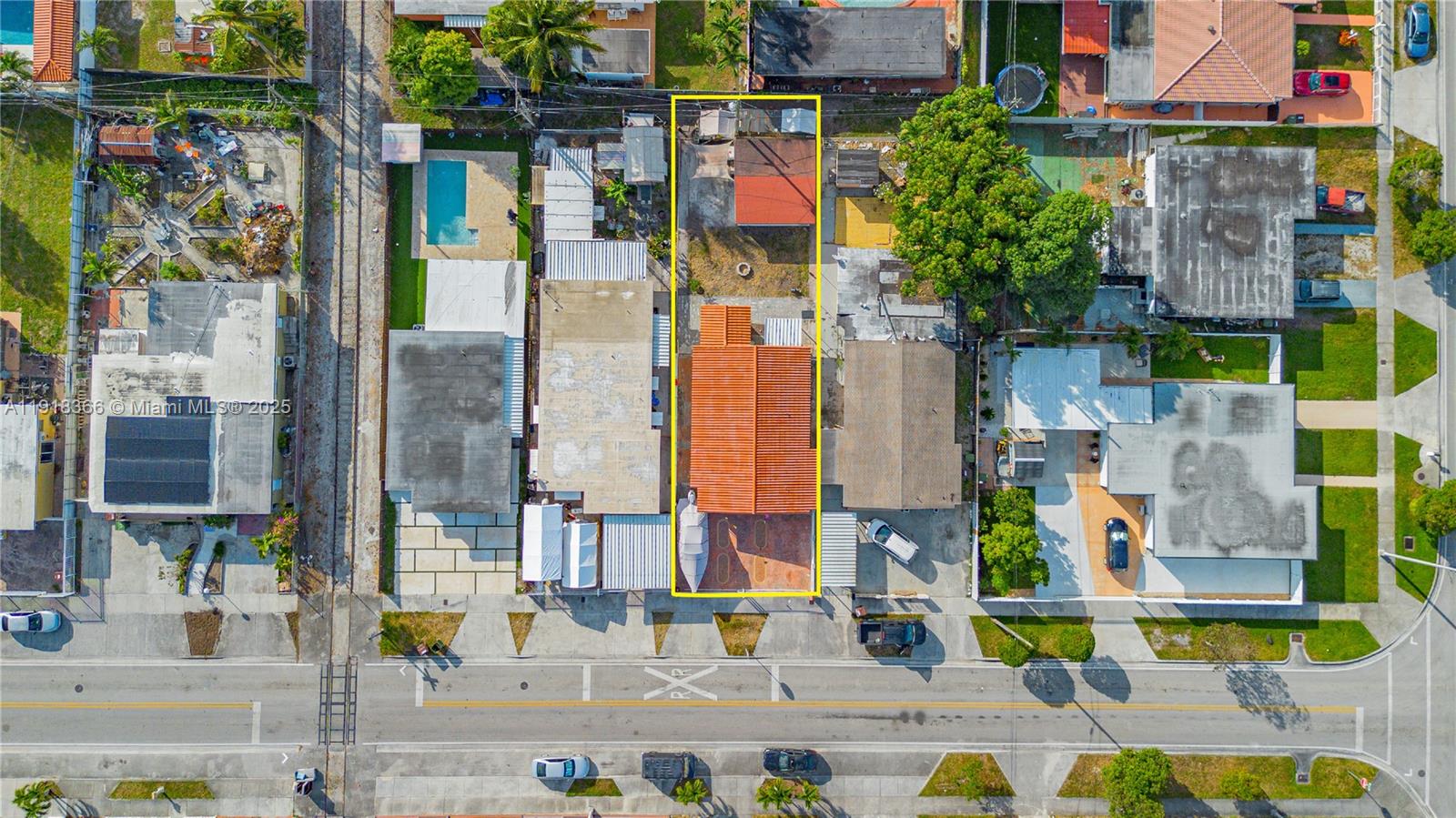 270 West 14th Street Hialeah, FL 33010 - Photo 7 of 18