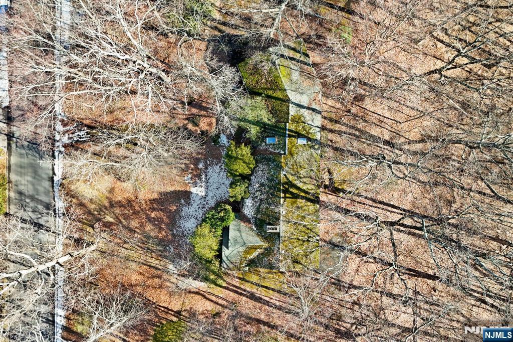 20 Hidden Glen Road Upper Saddle River, NJ 07458 - Photo 30 of 36