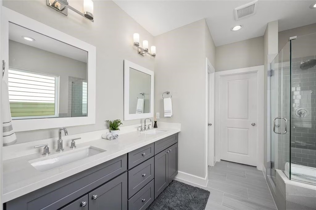 105 West Whitney Street, Unit B Houston, TX 77018 - Photo 6 of 11