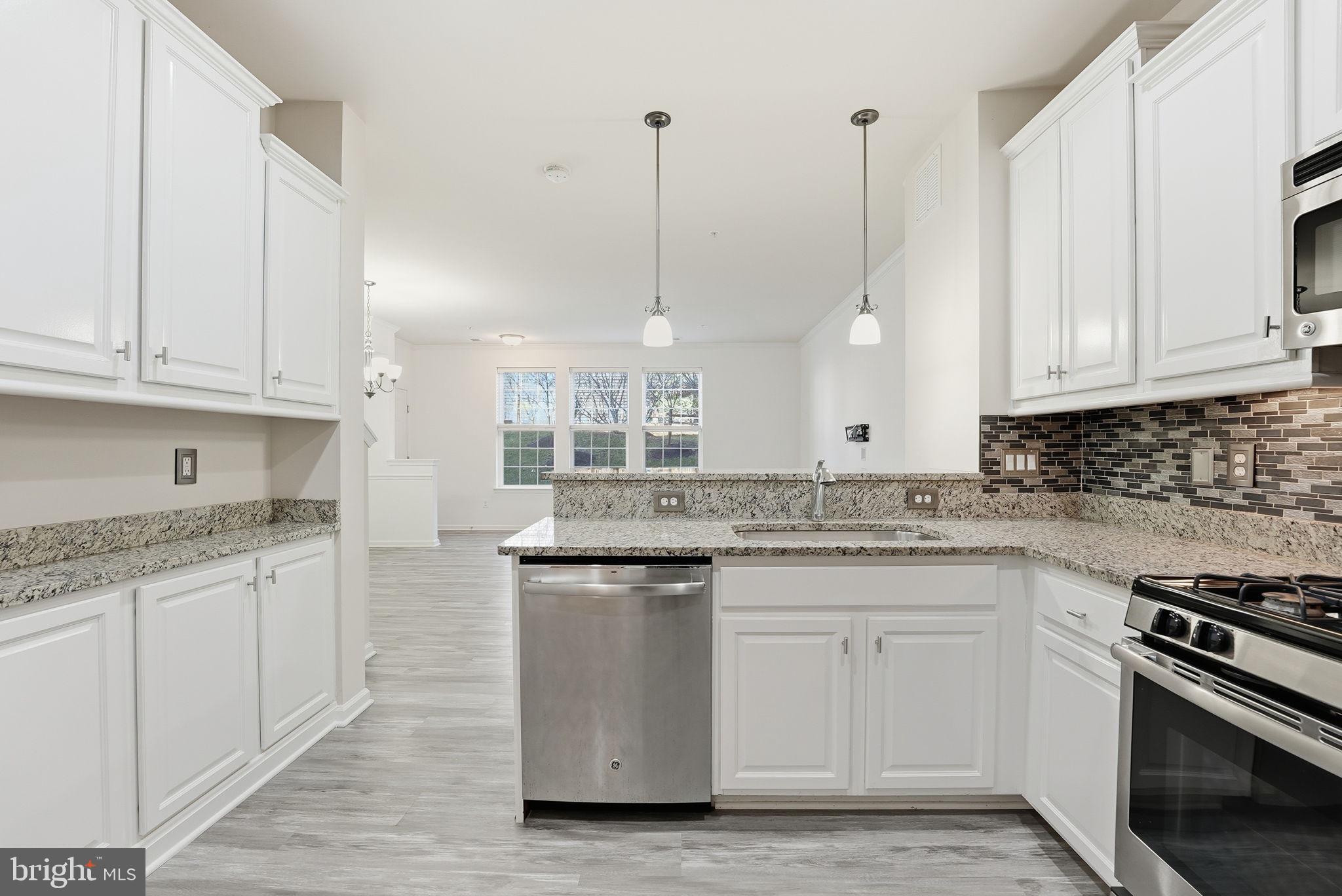 4936 Dane Ridge Circle Woodbridge, VA 22193 - Photo 13 of 41