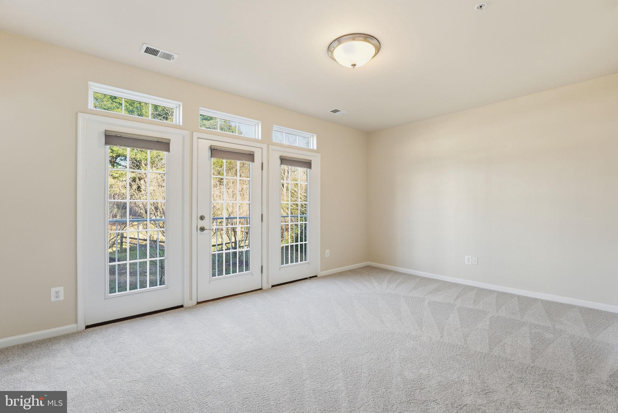 4936 Dane Ridge Circle Woodbridge, VA 22193 - Photo 18 of 41 Primary Bedroom