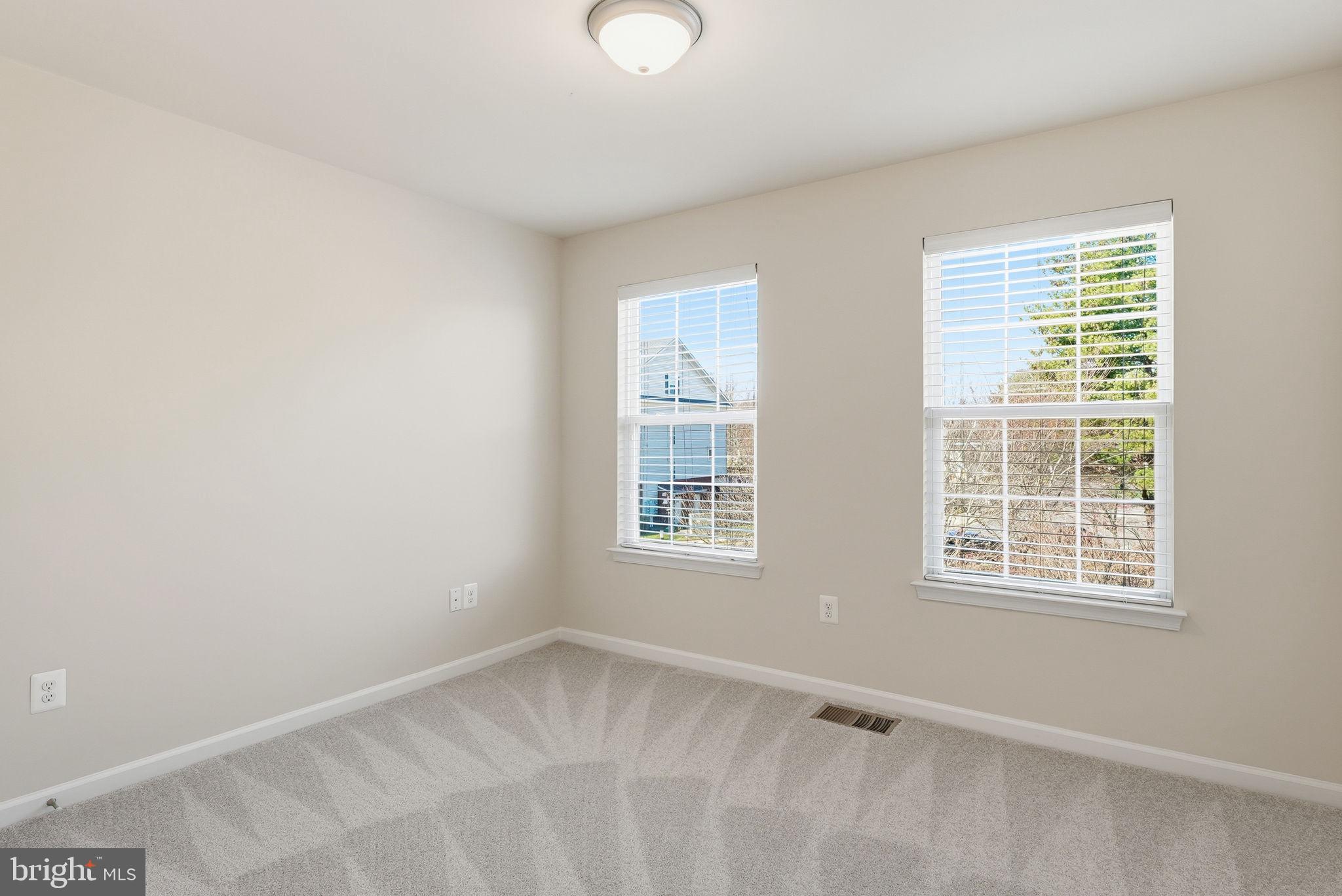 4936 Dane Ridge Circle Woodbridge, VA 22193 - Photo 31 of 41 Upper level bedroom #3